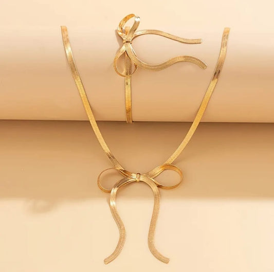 knot bow pendent with bracelet